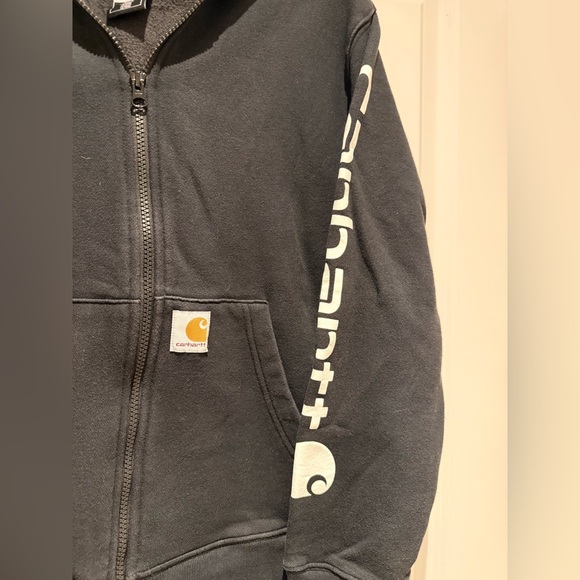 CARHATTT ZIPPER HOODIE (kids large so it fits me:women’s small) - Picture 3 of 9